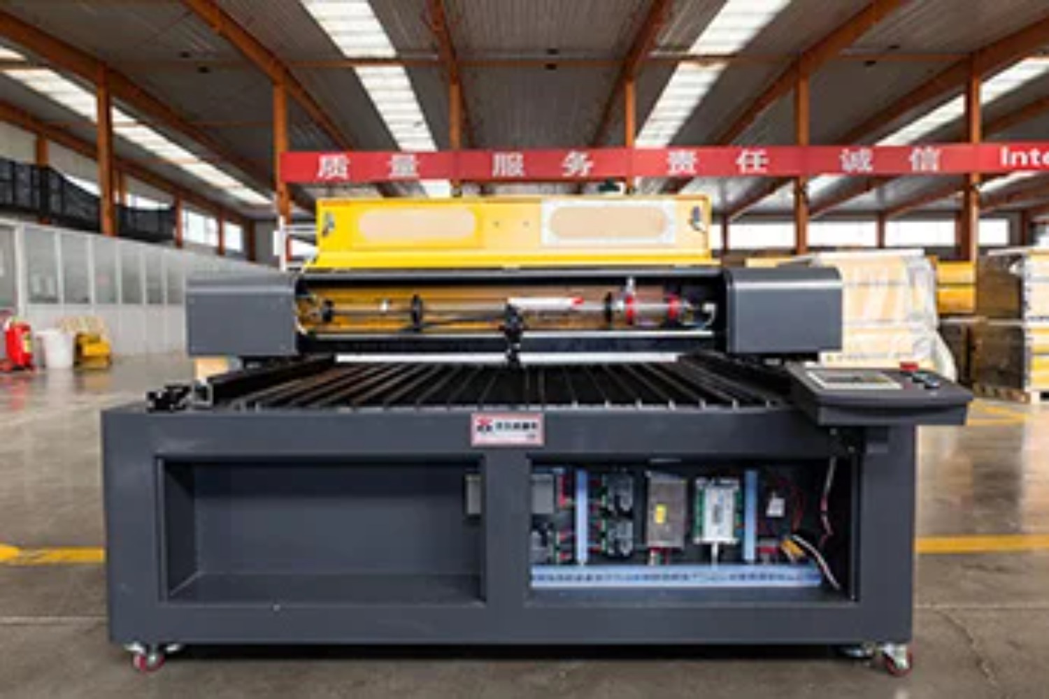 Factory Price CNC Sheet Metal  - огляд і ціна Industrial Laser Cutting Machine Price