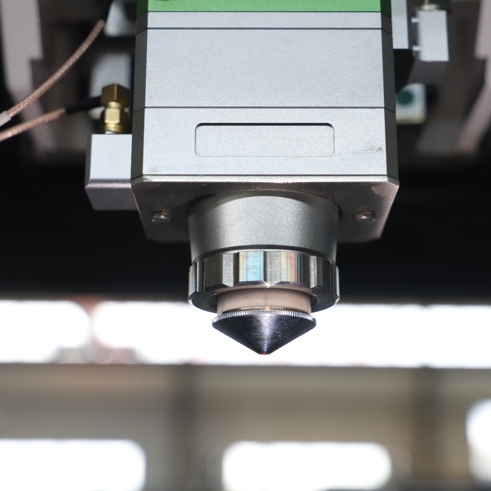 Fiber Laser Cutting Machine fo - огляд і ціна Industrial Laser Metal Cutting Machine