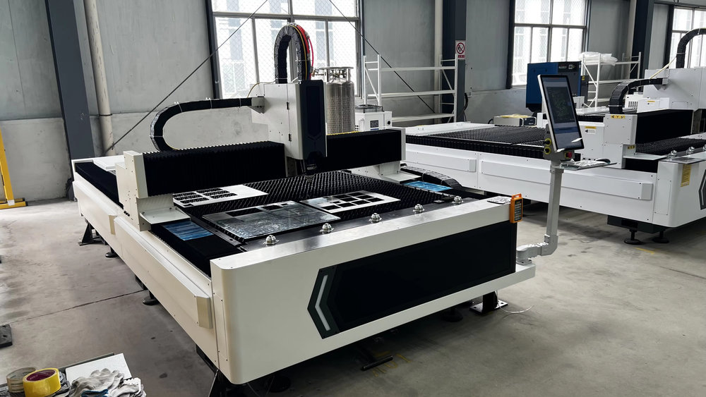 TN3015H Stainless Steel Fiber  - огляд і ціна Industrial Laser Metal Cutting Machine