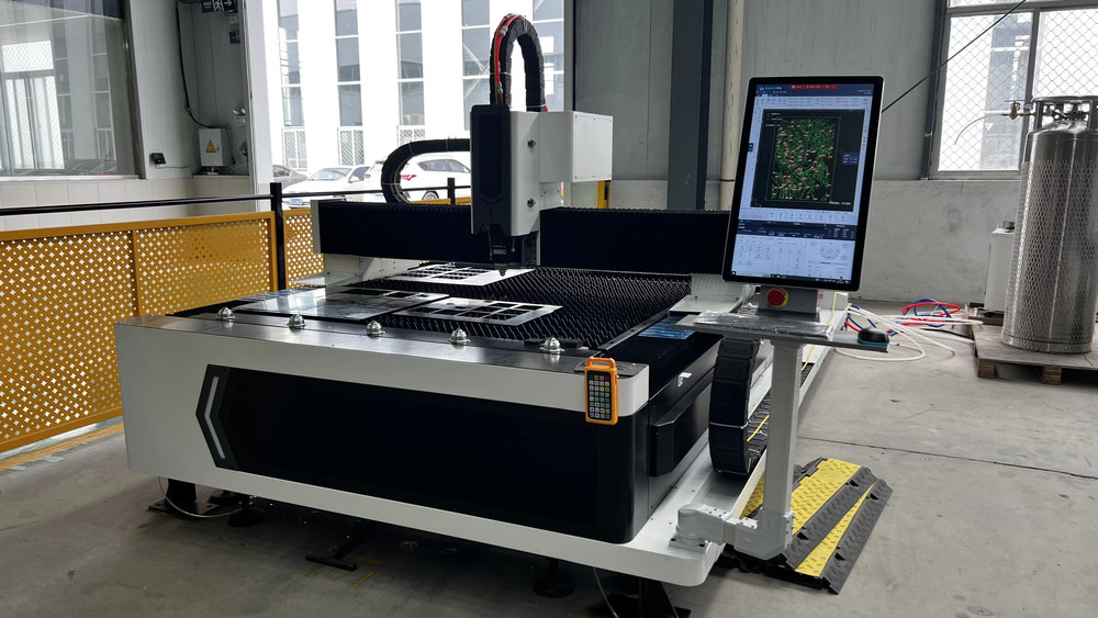 TN3015H Stainless Steel Fiber  - огляд і ціна Industrial Laser Metal Cutting Machine